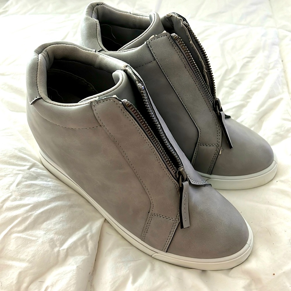 Maurice’s ginger front zip wedge sneaker